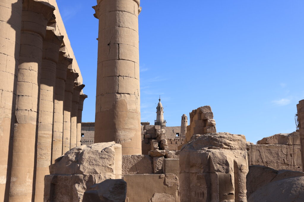 アブ・ハッジャージ・モスク（Abu Haggag Mosque）