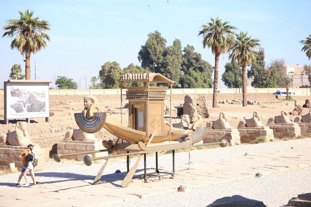 スフィンクス参道