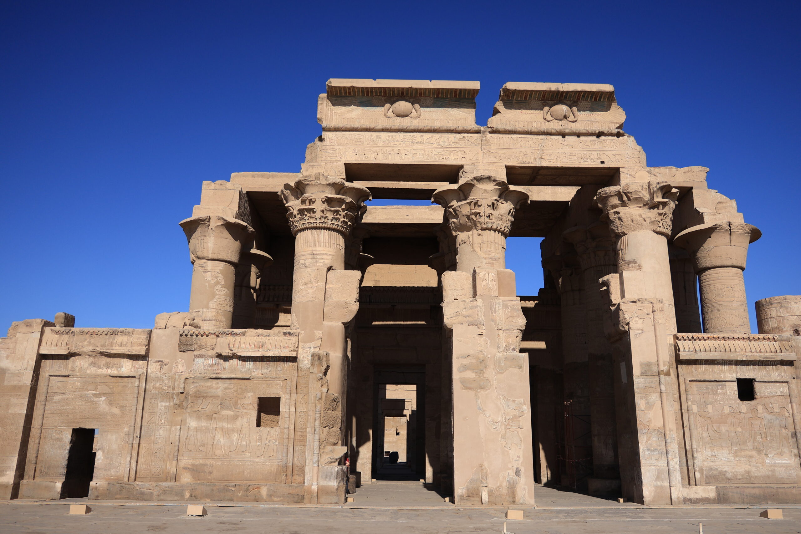 コム・オンボ神殿