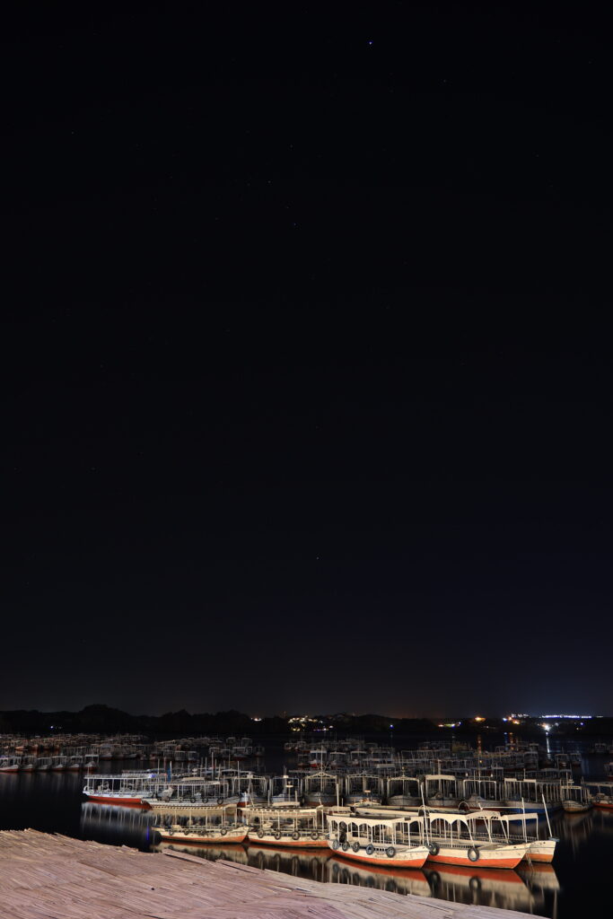 夜のナイル川