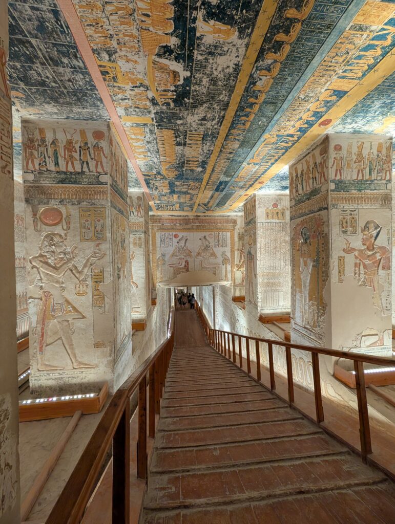 ラムセス5世・6世の墓（KV9）