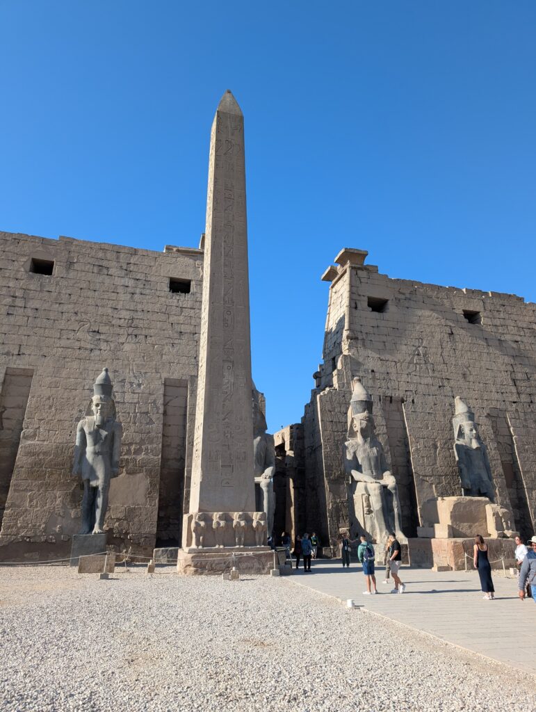 ルクソール神殿のオベリスク
