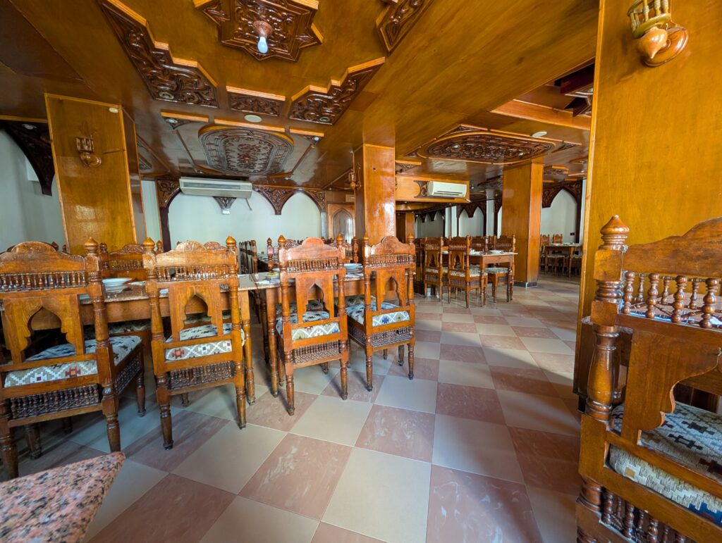 El Hussein Restaurant店内の様子