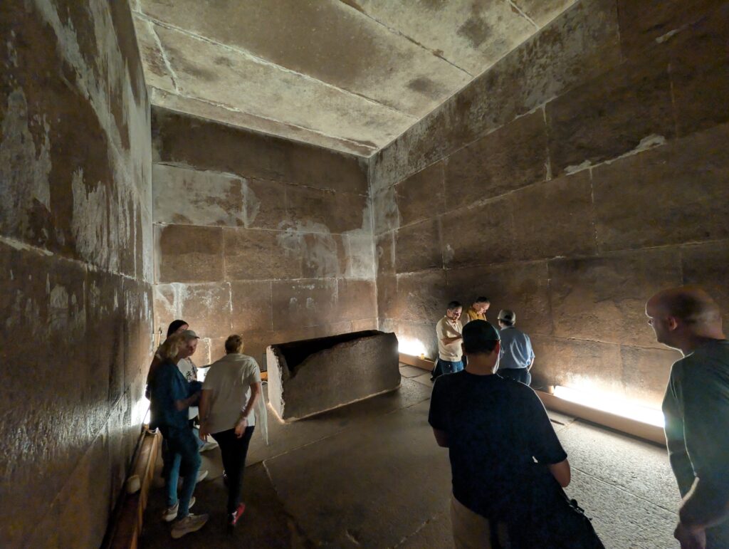 クフ王のピラミッド　王の間