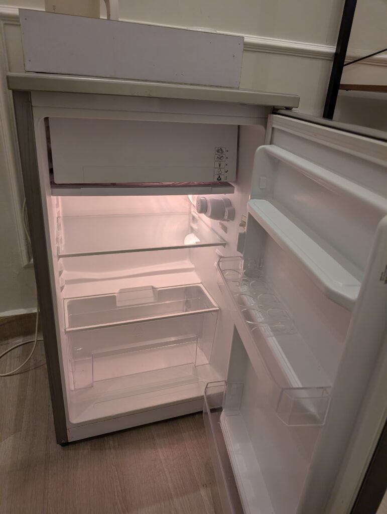 カイロキャピタルホテルの冷蔵庫k