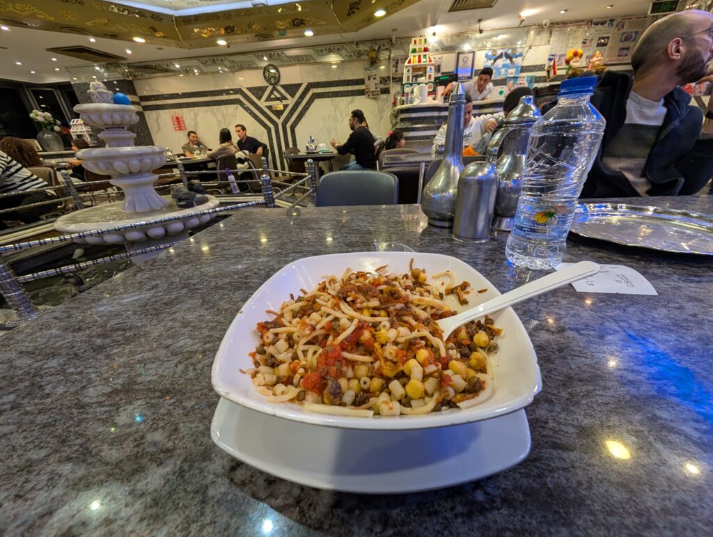 Koshary Abou Tarek（コシャリ・アブ・タレク）店内