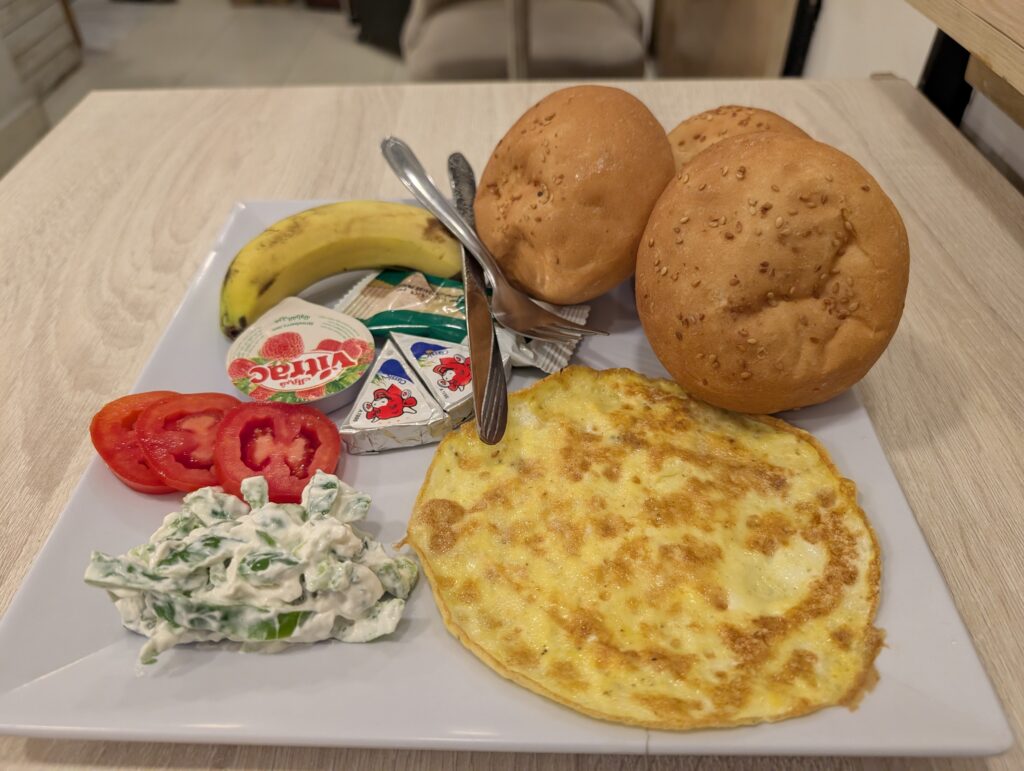 ホテルでの朝食