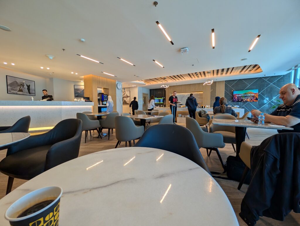 Ahlein Premium Lounge（アーレン・プレミアムラウンジ）