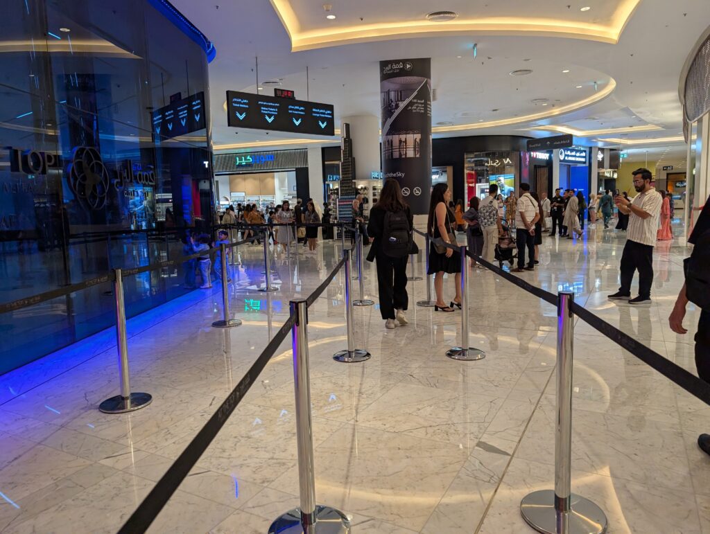 ブルジュハリファ入口