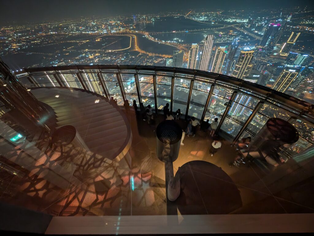 ブルジュハリファ124・125階