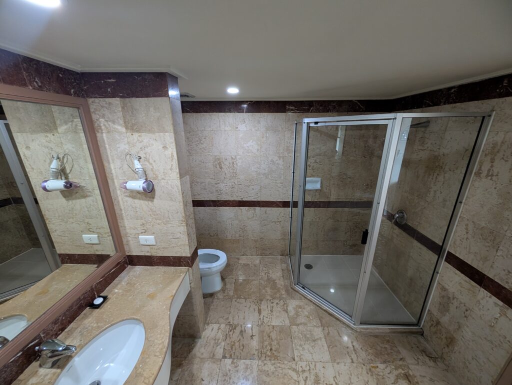 バイヨーク スカイ ホテル　バスルーム