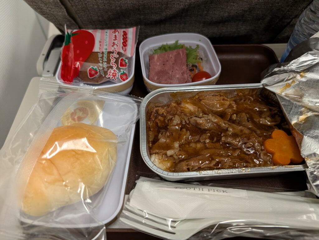 中国東方航空の機内食