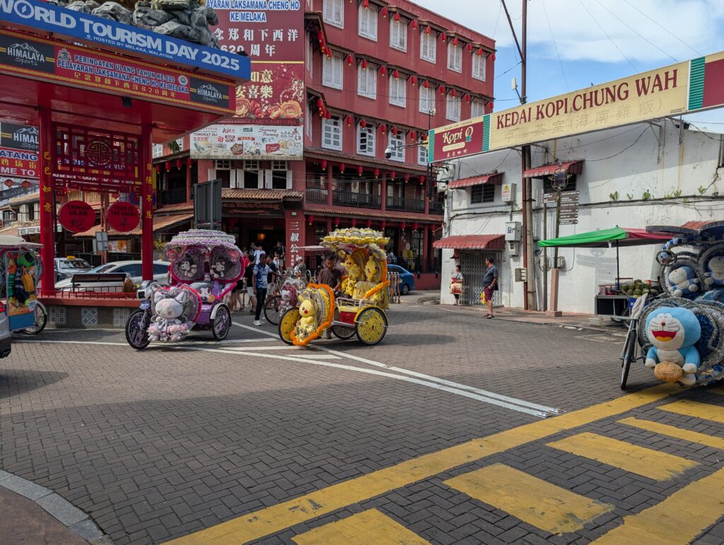 ドラえもんとかピカチュウ