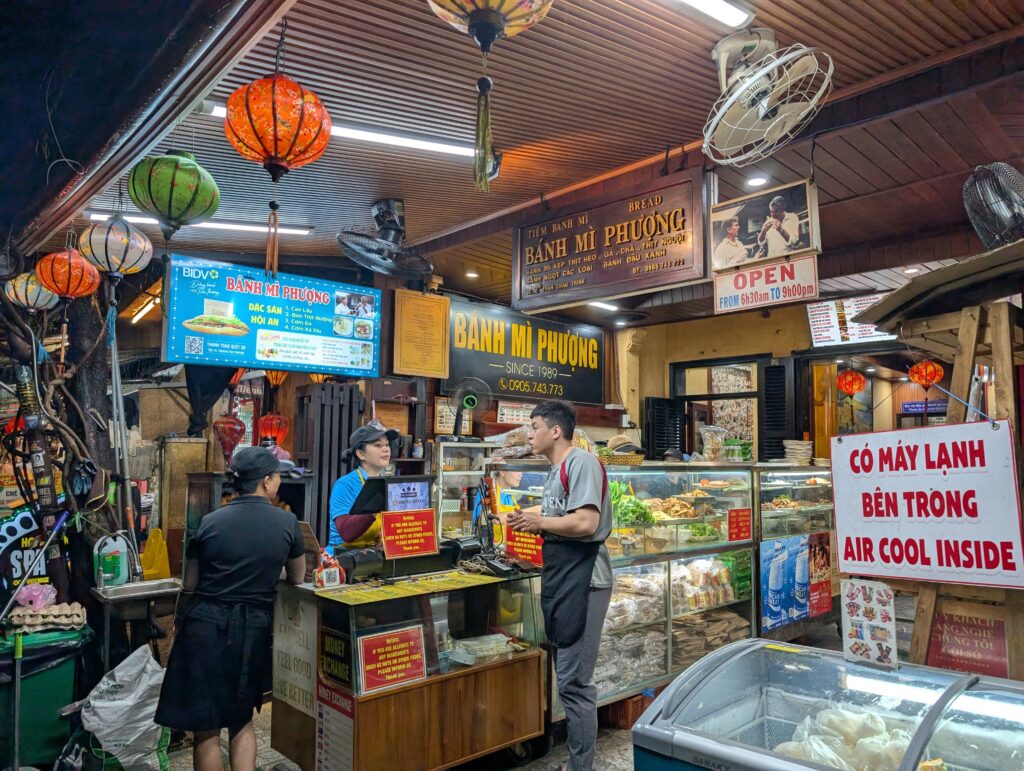 バインミー・フーン（Bánh Mì Phượng）