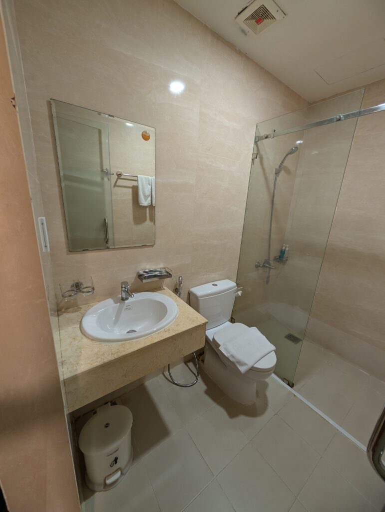 セントラル ホテル & スパ ダナン（Central Hotel & Spa Danang）バスルーム