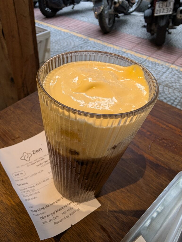 エッグクリームコーヒー