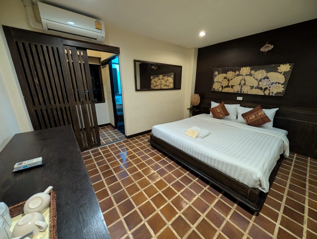 チェンマイ ナイト バザール ブティック ホテル（Chiang Mai Night Bazaar Boutique Hotel）ベッドルーム