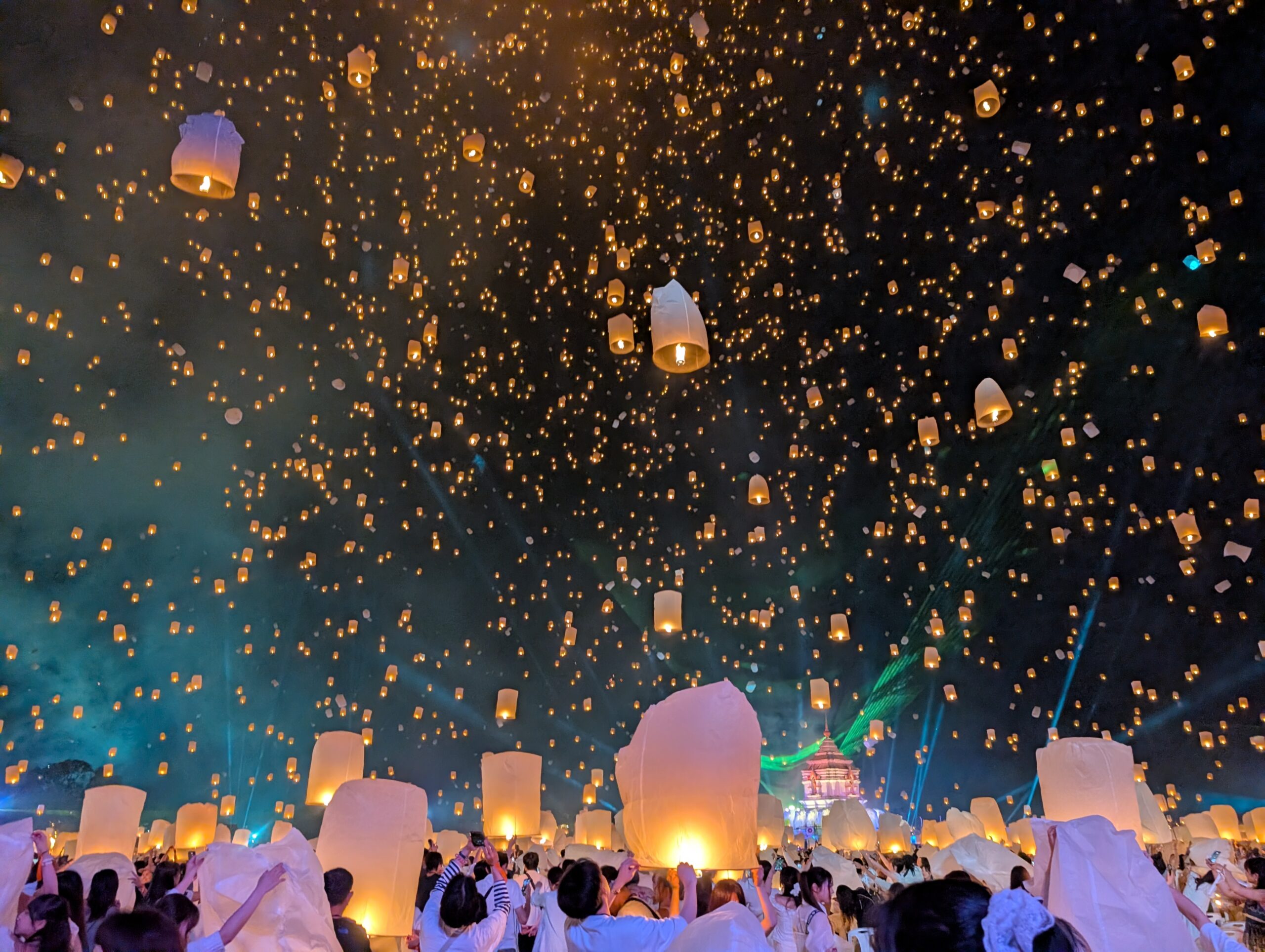 コムローイ祭り