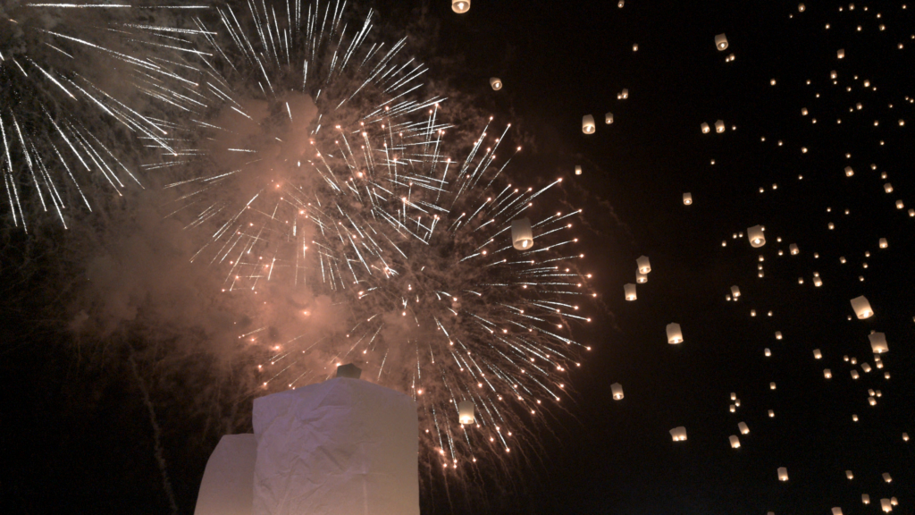 ランタン祭り花火