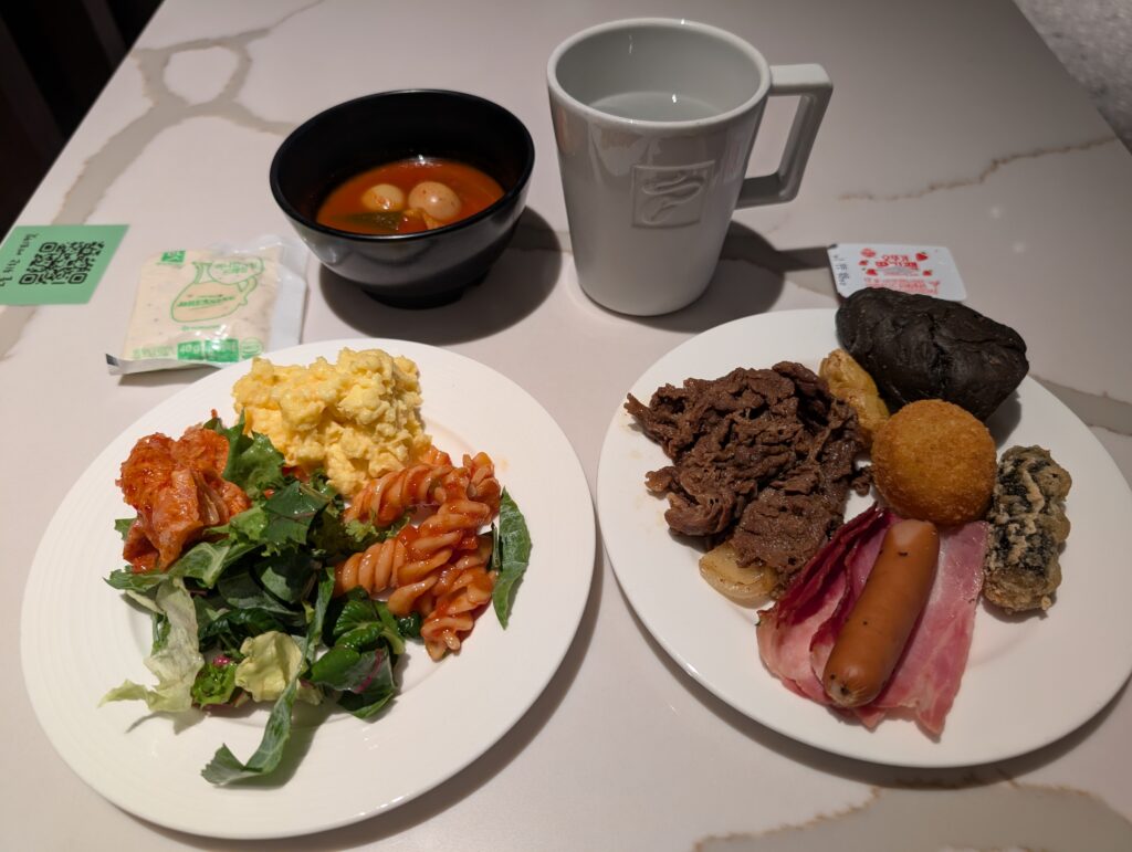 韓国・仁川（インチョン）空港のMatina Loungeでの朝食