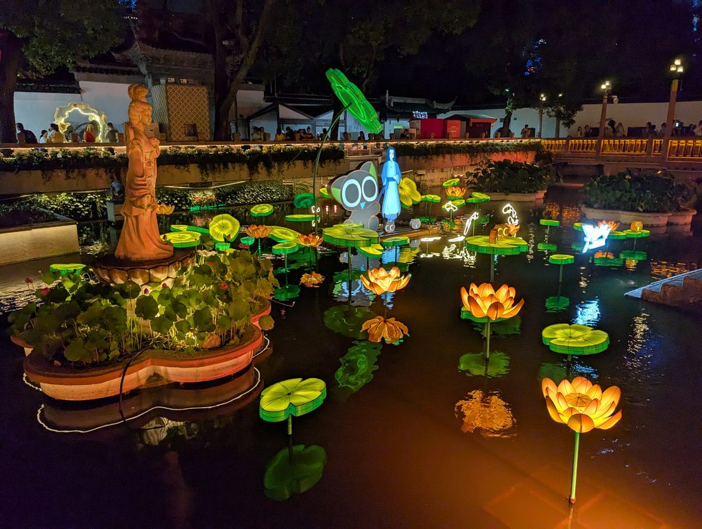 スマホで撮った豫園の写真